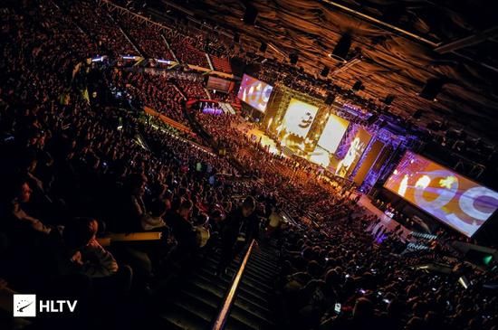 naijou蝎子出装争议解析与最佳搭配